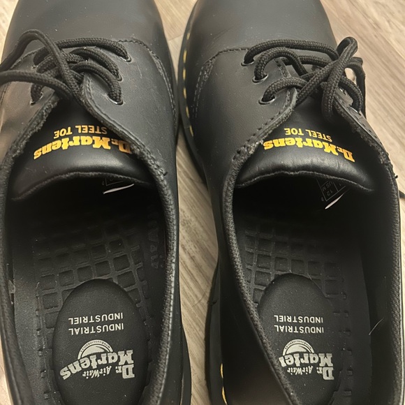 Dr. Martens Air Wair Soft Steel Toe Safety Shoes Men's Size 12 Black Slip Resist - Picture 3 of 11